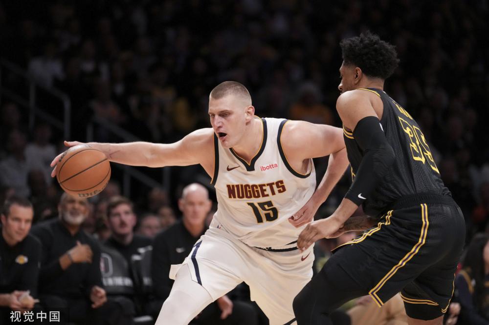 遏制他的高 遏制他的高