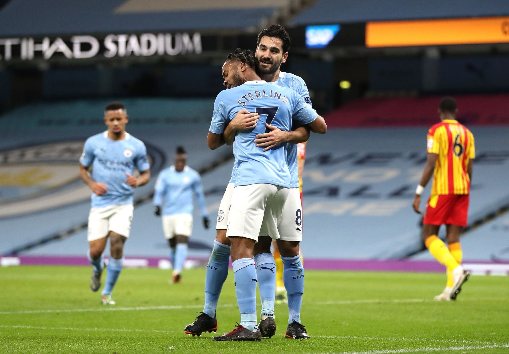 界对他的关 界对他的关